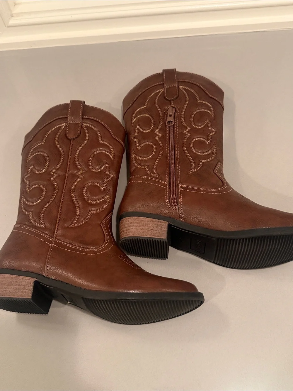Cat & Jack Brown Western Embroidered Kids Cowboy Boots Size 3